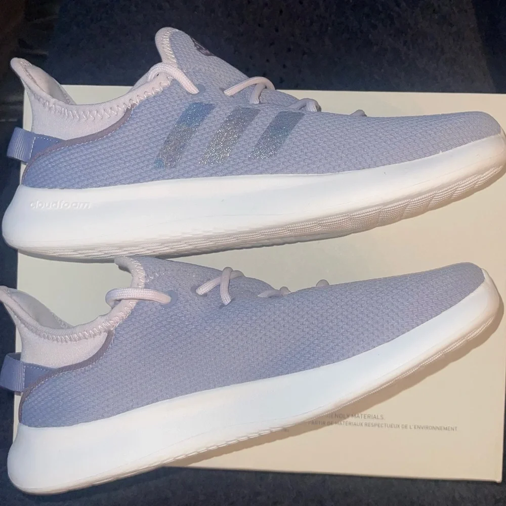 Adidas Kids Cloudfoam Sneakers - Light Purple, gray, shimmer logo, Kids size 6 - Picture 2 of 5